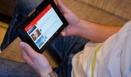 一手接单网app下载安装与使用全攻略：自由职业者快速接单赚钱的必备神器