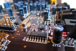 输入对方手机号查位置：技术原理、合法使用与隐私保护全解析