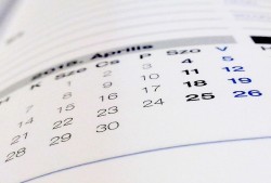 黑客能挣多少钱？揭秘合法黑客收入真相，从月入8000到年入千万的完整指南