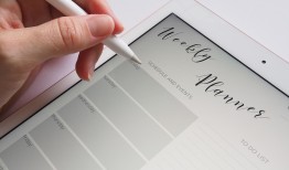 私人黑客联系方式查询某人信息？警惕非法风险，掌握合法渠道保护隐私