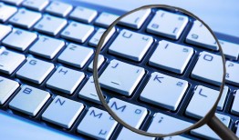 24小时接免费黑客网站：揭秘网络陷阱与安全防护指南