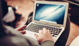 黑客一般用什么手机？揭秘安全专家首选设备与配置技巧，保护你的数字身份