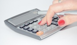 最牛的黑客年入多少钱？揭秘合法与非法渠道的惊人收入差距