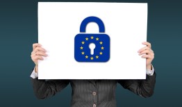 别人威胁你把聊天记录发网上怎么办？法律维权与隐私保护全攻略