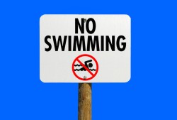 专业黑客联系方式：安全解决技术难题的合法途径与风险规避指南