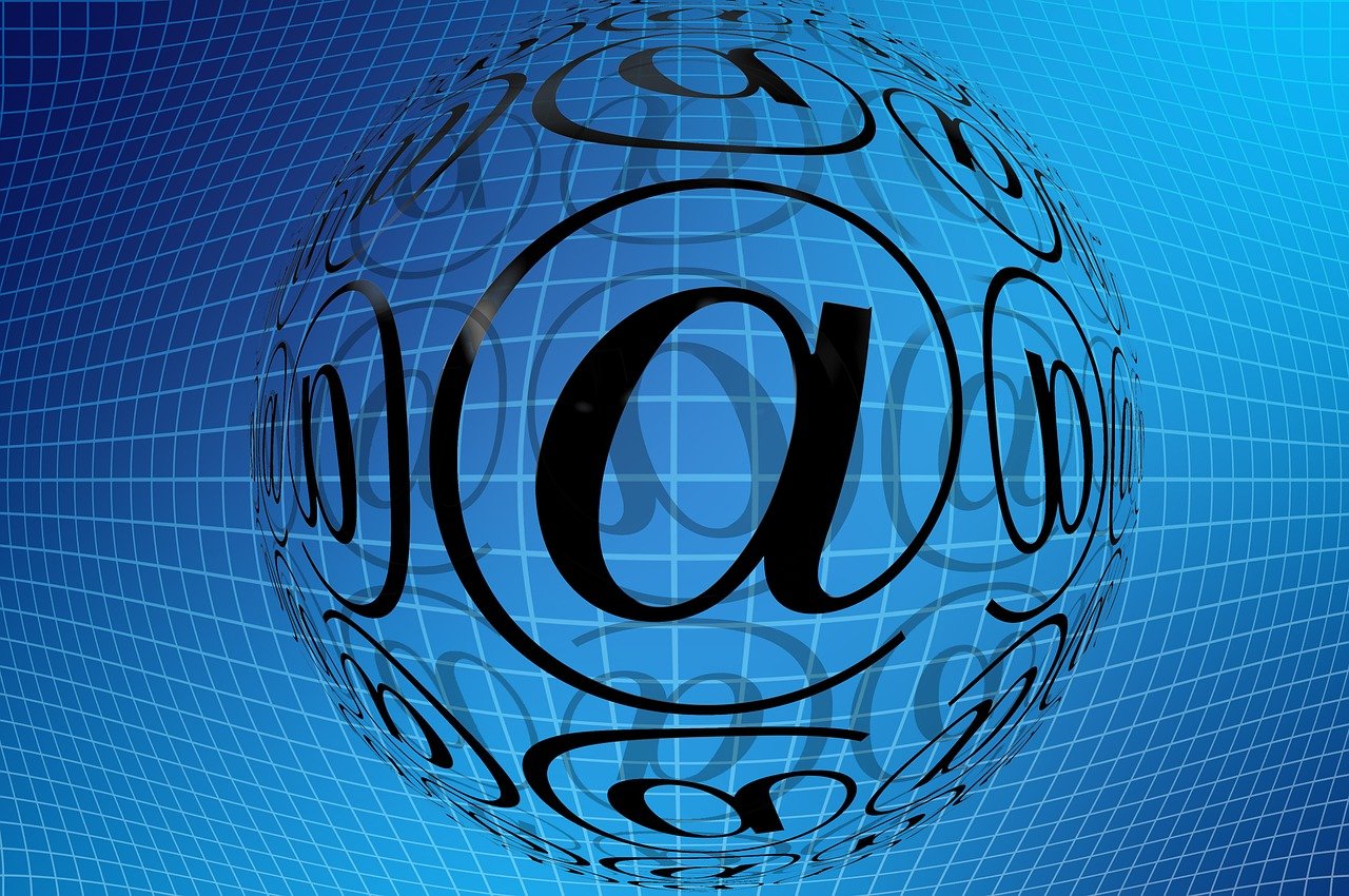 上哪去找黑客帮忙?合法渠道与安全专家选择全指南 上哪去找黑客帮忙?合法渠道与安全专家选择全指南